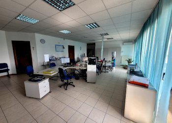 Office Piacenza - photo 1