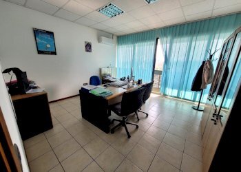 Office Piacenza - photo 6