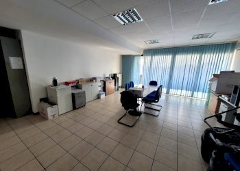 Office Piacenza - photo 13