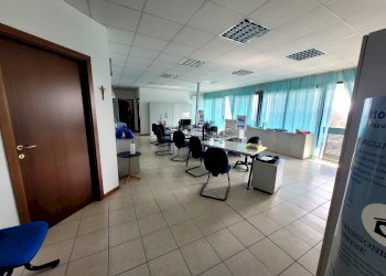 Office Piacenza - photo 17