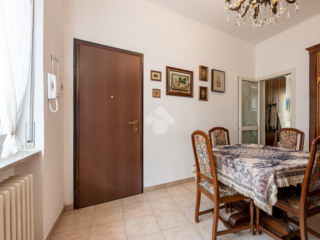 Four-room apartment Via Amati Gaetano, Venaria Reale - photo 3