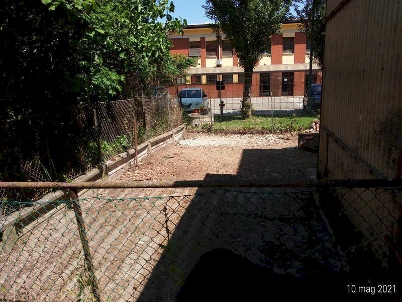 Giardino - Four-room apartment via Lavacchi, San Felice sul Panaro - photo 3