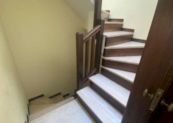 Interno palazzo - Apartment via Rosolino Pilo, Carini - photo 17