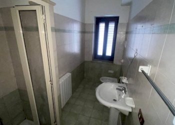 Bagno - Apartment via Rosolino Pilo, Carini - photo 24