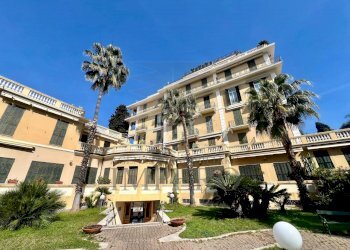 palazzo - Appartamento Corso Italia 100, Bordighera - foto 1