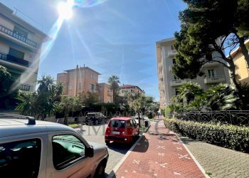 strada - Appartamento Corso Italia 100, Bordighera - foto 30