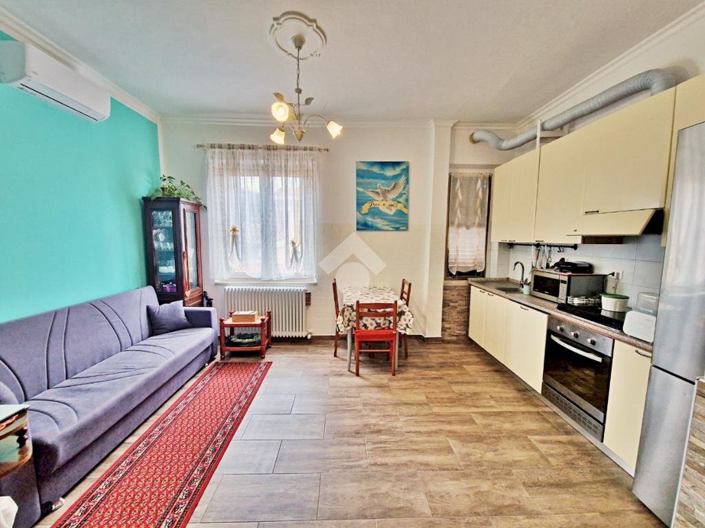Three-room apartment Piazza roma, Tavullia - photo 1