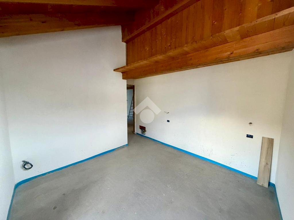 Three-room apartment Via Risorgimento, Nus - photo 3