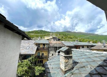 Three-room apartment Via Risorgimento, Nus - photo 12