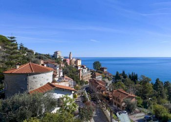 Villa Unifamiliare Ventimiglia - foto 1