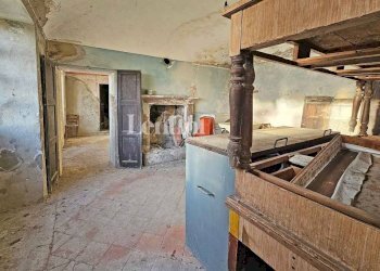 Cucina - Rustico via San Grato, 12, Mombello Monferrato - foto 7