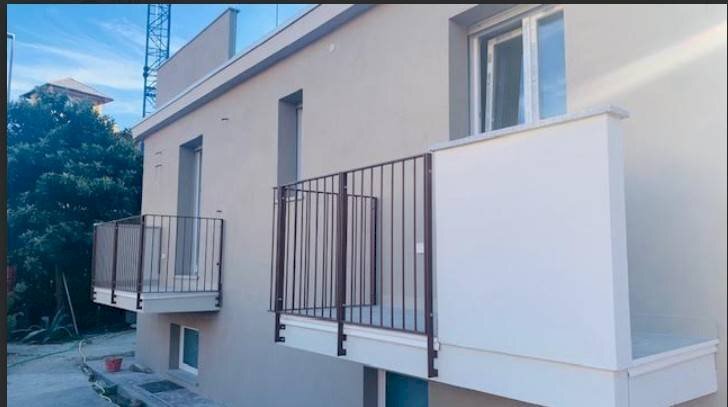 Facciata - Appartamento via Federico Colla, 111, Celle Ligure - foto 1