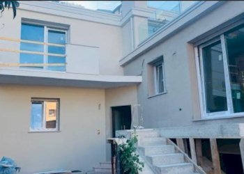Facciata - Apartment via Federico Colla, 111, Celle Ligure - photo 2