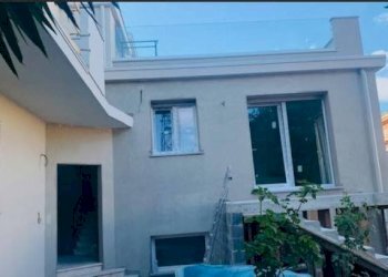 Facciata - Apartment via Federico Colla, 111, Celle Ligure - photo 10