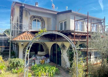 WhatsApp Image 2024-03-23 at 11.36.31.jpg - Villa Trifamiliare Tresana - foto 4