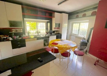 WhatsApp Image 2024-03-23 at 11.36.31(11).jpg - Villa Trifamiliare Tresana - foto 14