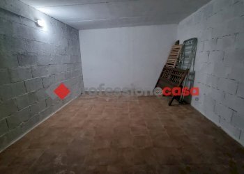 PC1061-box auto Via Motomeccanica (5).jpeg - Box Pomezia - photo 5