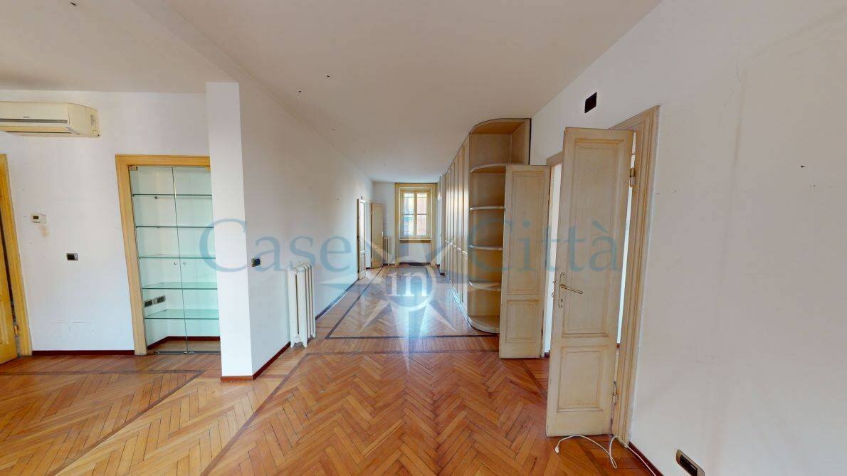 Three-room apartment Corso Vercelli, Milano (neighborhood Pagano) - photo 1