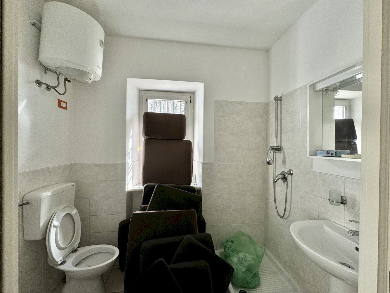 IMG_3102 2.jpg - Commercial Premises Seravezza - photo 3