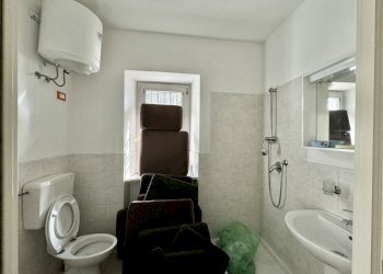 IMG_3102 2.jpg - Locale Commerciale Seravezza - foto 3