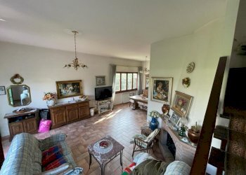 PHOTO-2024-03-23-16-54-59 2.jpg - Villa Pietrasanta - photo 16