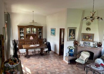 PHOTO-2024-03-23-16-54-59 15.jpg - Villa Pietrasanta - photo 20