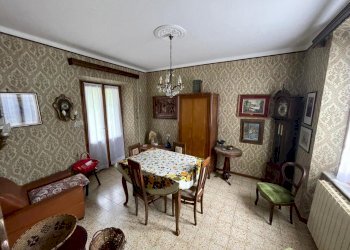 PHOTO-2024-04-24-17-40-55 3.jpg - Porzione di casa Stazzema - foto 3