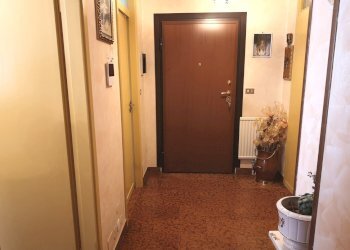 INGRESSO - Appartamento via Trento, 17, Biella - foto 2