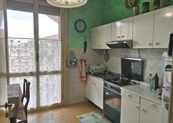 CUCINA - Appartamento via Trento, 17, Biella - foto 5