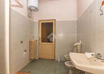 Stabile - Palazzo Via vittorio emanuele, Ciriè - foto 39