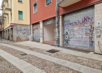 Box via Monaldo Calari, Bologna (zona Centro Storico) - foto 2