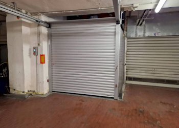 Box via Monaldo Calari, Bologna (zona Centro Storico) - foto 7