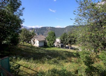 Terreno edificabile Frazione Challien, 30, Antey-Saint-Andrè - foto 1