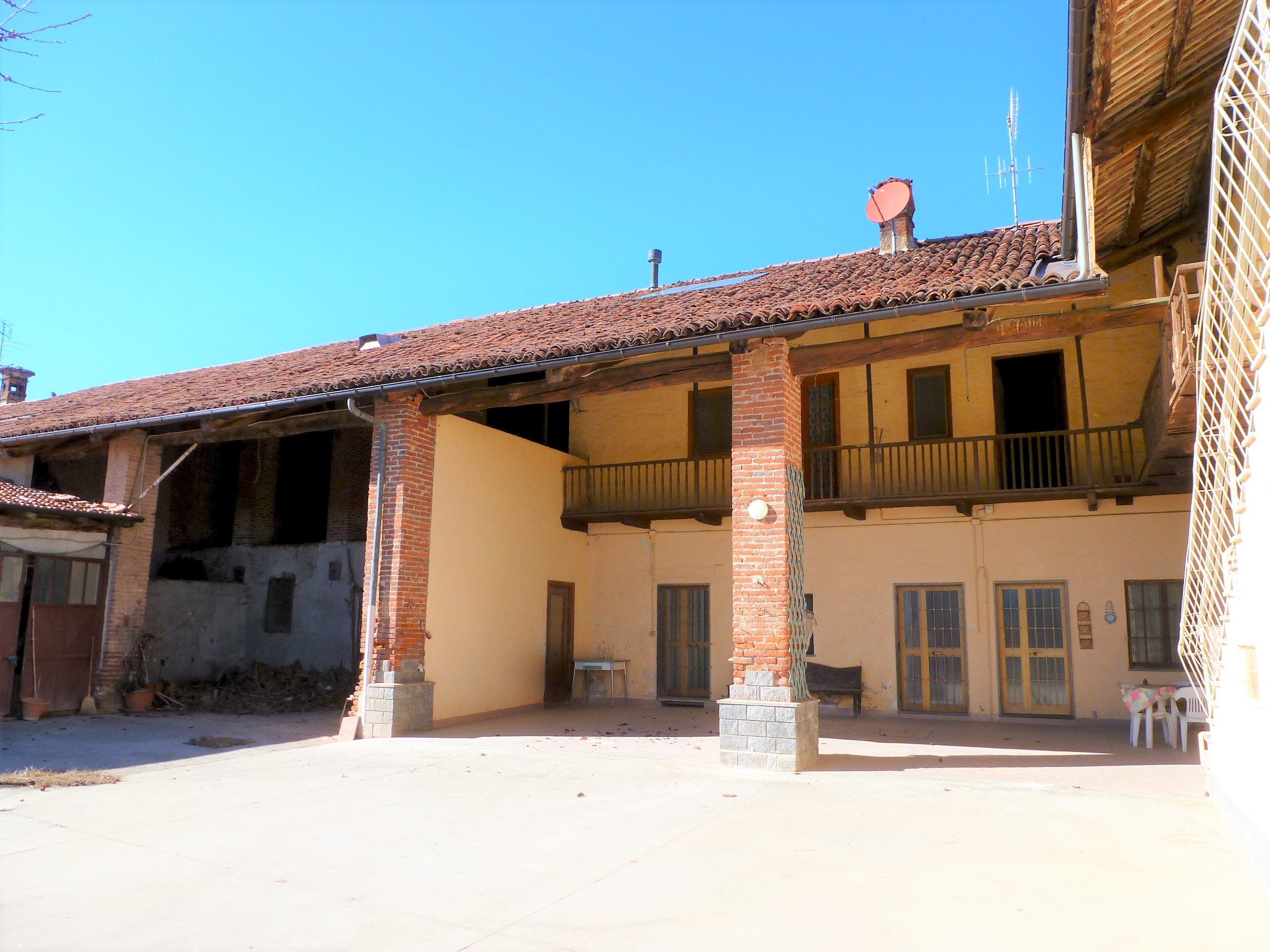 Rustic Via Centallo, 15, Dronero - photo 2