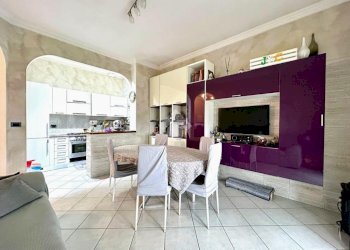 Trilocale Via giolitti, La Loggia - foto 5