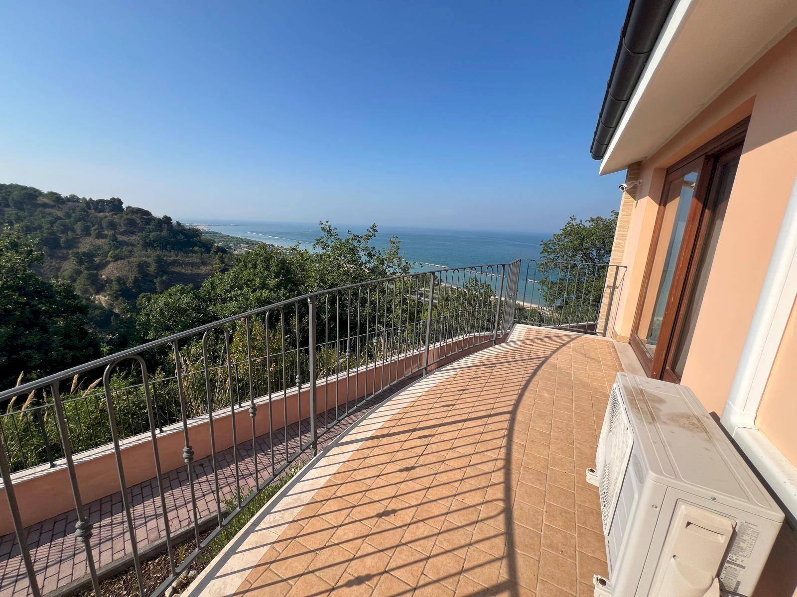 Terraced Villa Contrada Cantagallo, Fermo - photo 1