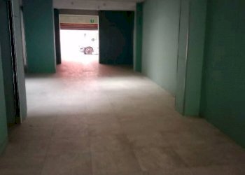 Box auto - Negozio corso Roma, Carpi - foto 1