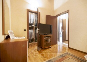 camera - Quadrilocale via Croso Plinio 45, Serravalle Sesia - foto 8