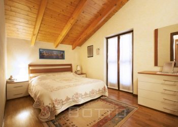 camera1 - Quadrilocale via Croso Plinio 45, Serravalle Sesia - foto 11