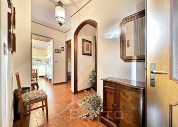casa vendita borgosesia ingresso - Quadrilocale via Montrigone 75, Borgosesia - foto 3