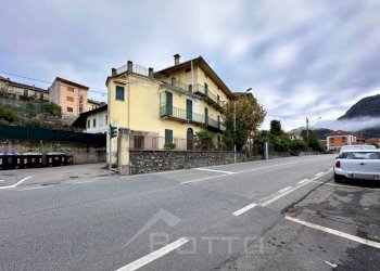 casa vendita borgosesia esterno2 - Quadrilocale via Montrigone 75, Borgosesia - foto 13