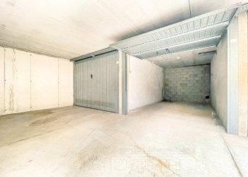 garage vendita borgomanero interno - Box via caneto 51, Borgomanero - foto 2