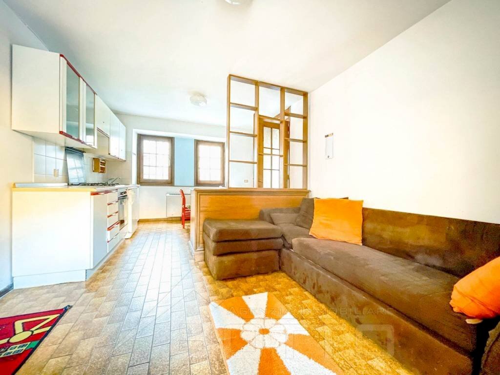 casa vendita cernuschio salotto6 - Two-room apartment vicolo santa maria 1, Bannio Anzino - photo 2