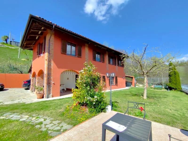 Casale Belvedere Langhe - photo 1