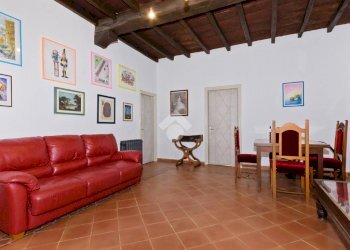 Quadrilocale Piazza mazzini, Chieri - foto 2