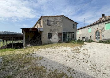 Casa semi indipendente Via roma, Montefiore Conca - foto 1