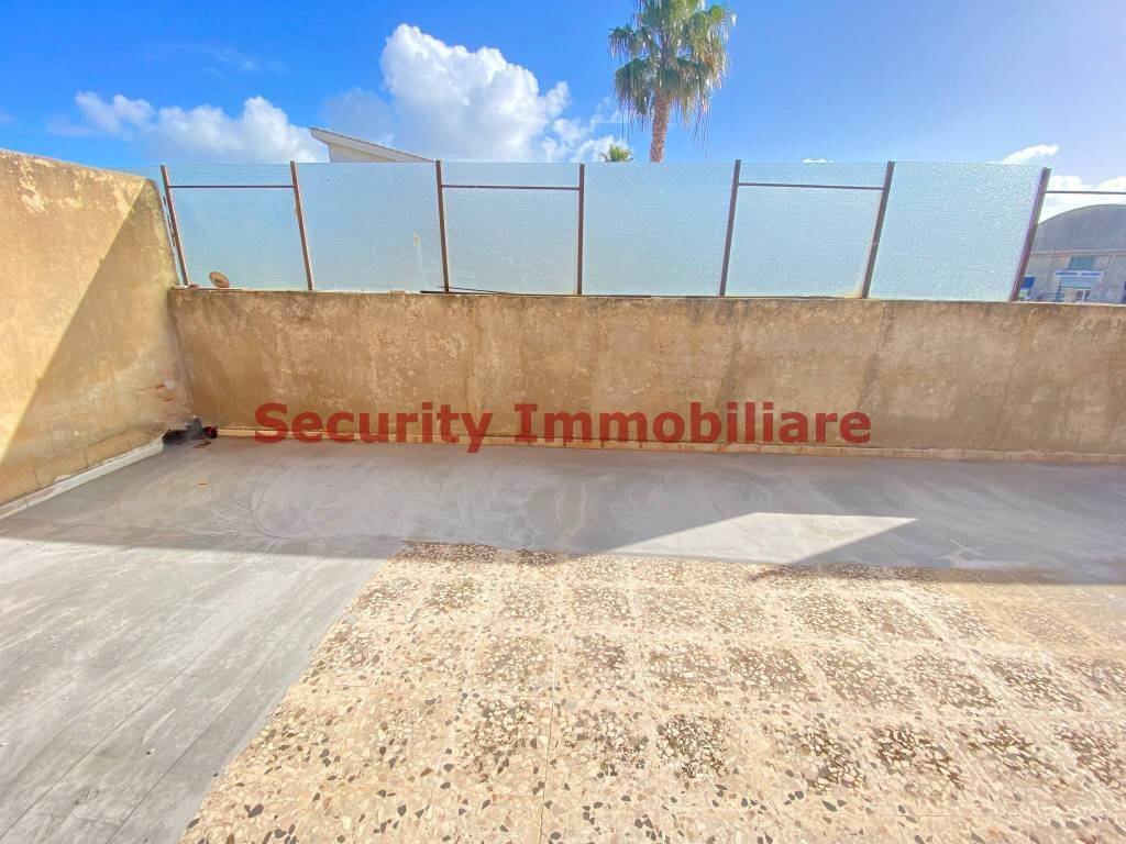 Balcone - Two-room apartment viale Siena, Sciacca - photo 2