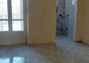 One-room apartment 86, Via Giosuè Borsi, Torino - photo 4