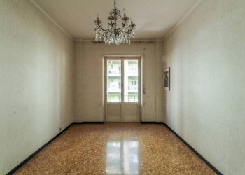 CAMERA - Quadrilocale viale Virginia Centurione Bracelli, Genova (zona Marassi) - foto 11