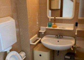 Bagno - Villa a Schiera viale Roma, 383, Massa - foto 2